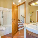 Holiday home Three-bedroom In Cn