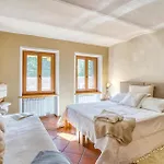 Three-bedroom In Cn Holiday home Bene Vagienna