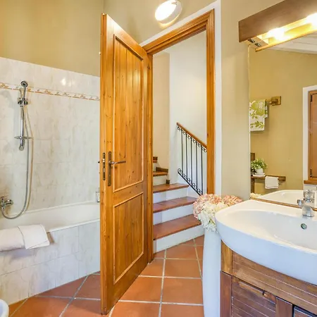 Σπίτι διακοπών Three-bedroom In Cn