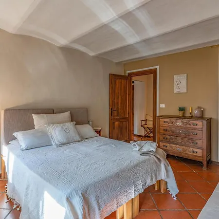 3 Bedroom Beautiful In Cn * Бене-Ваджиенна