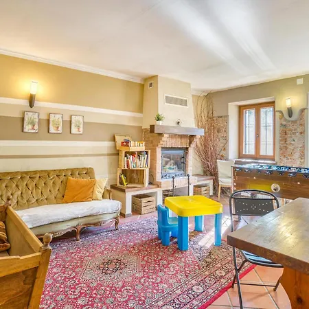 Дом отдыха 3 Bedroom Beautiful In Cn Бене-Ваджиенна