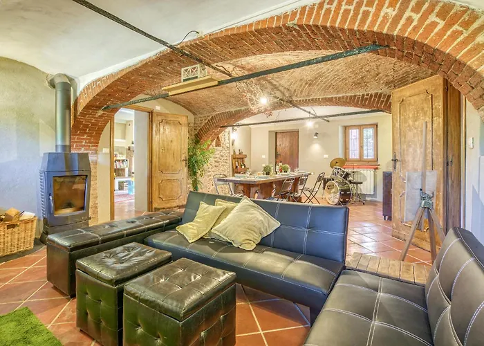 Three-bedroom In Cn Casa vacanze Bene Vagienna